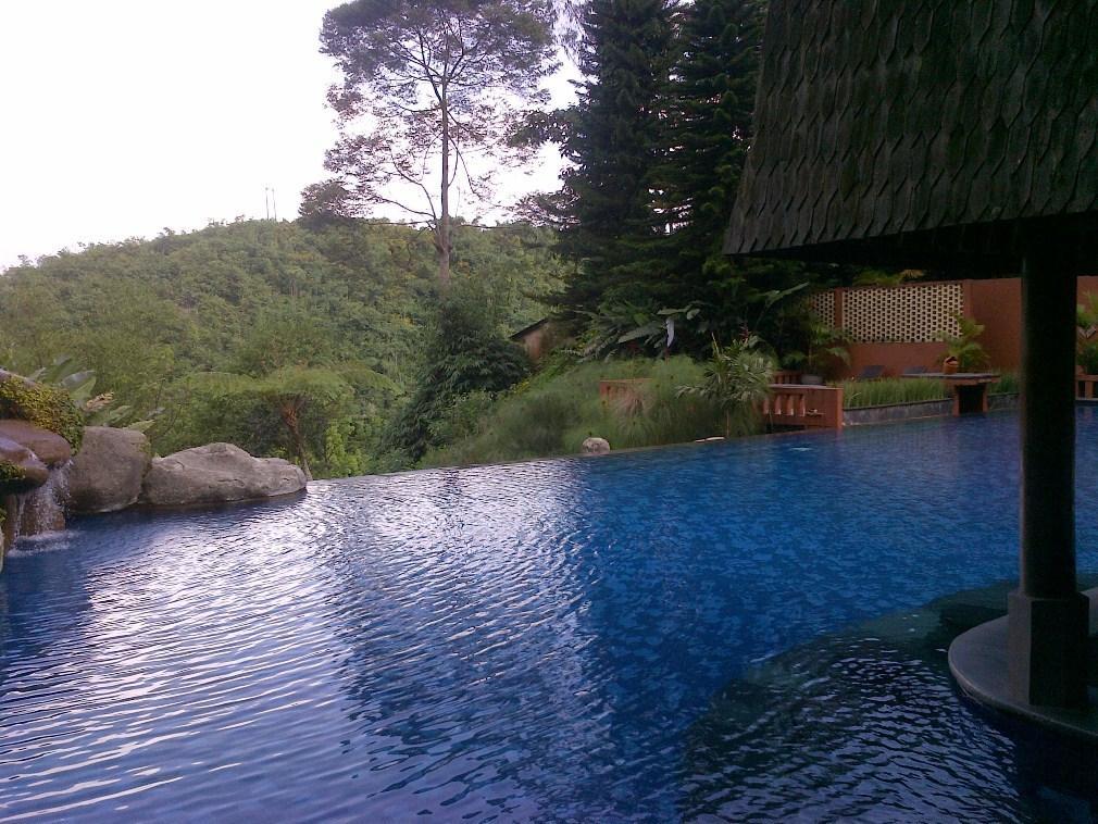 Sangria Resort And Spa Лембанг Екстериор снимка